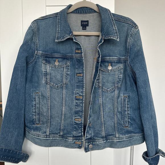 J. Crew Classic Women's Denim Jean Coat, Size L, EUC - Picture 1 of 4